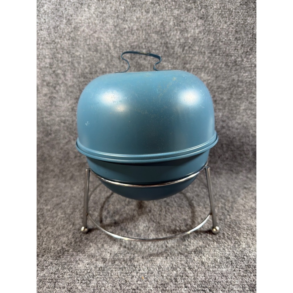 Vintage Blue Kettle Grill Condiment Set Salt Pepper Shakers Ketchup Mustard 8in - Picture 2 of 9